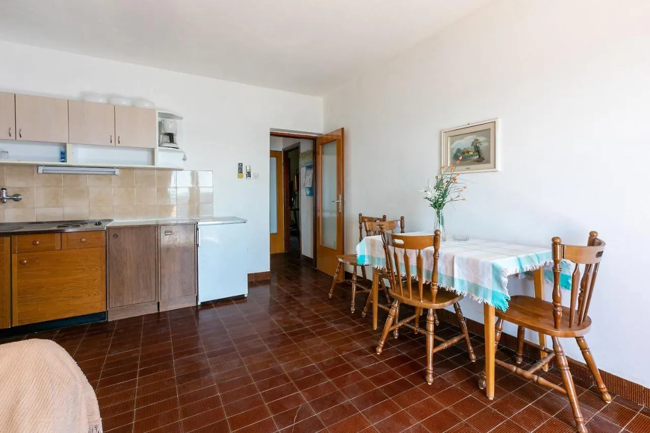 Apartments Rozaria دْغاماي